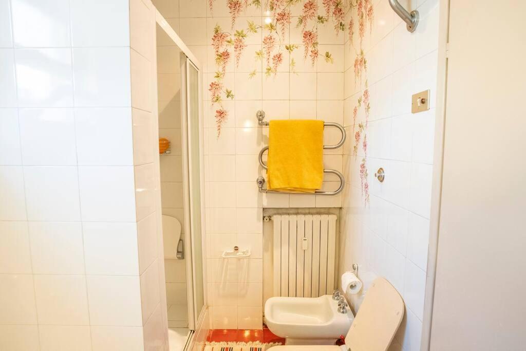Ponte Vecchio'S Penthouse Apartment ฟลอเรนซ์ ภายนอก รูปภาพ