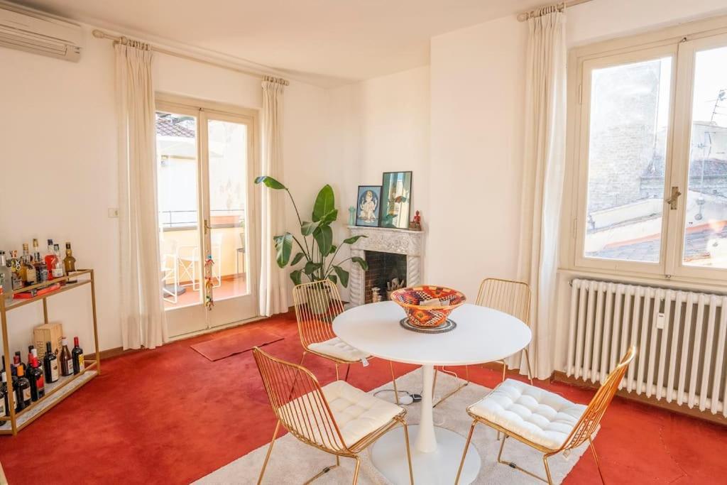 Ponte Vecchio'S Penthouse Apartment ฟลอเรนซ์ ภายนอก รูปภาพ